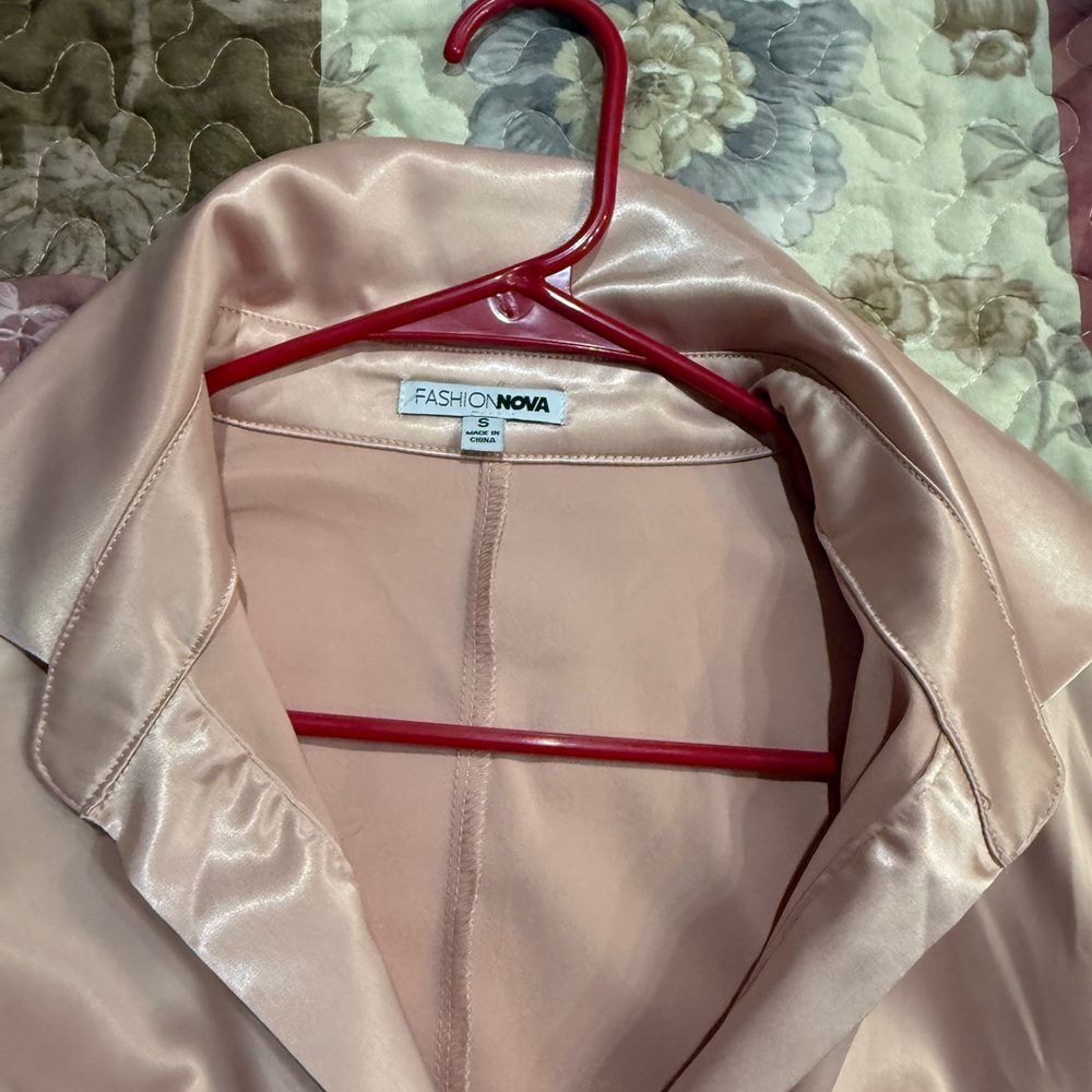 Fashion Nova Satin Blush Pink Blazer Jacket